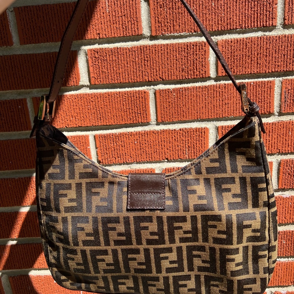 Fendi Zucca Baguette - Picture 3 of 14